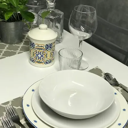 Apartment La Casetta Paterno “nel Cuore Pulsante Di Palermo” Palermo